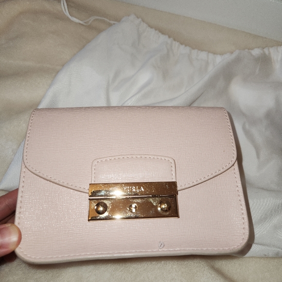 Furla light pink metropolis crossbody bag - Picture 6 of 6